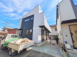  新築一戸建て