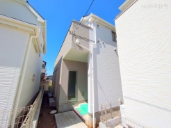 千葉市花見川区幕張町２丁目