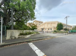 千葉市花見川区西小中台