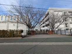 千葉市稲毛区穴川２丁目